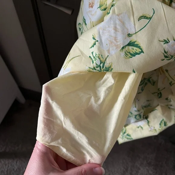 Abercrombie & Fitch | Yellow Floral Emerson Poplin Puff Sleeve Midi Dress - Picture 7 of 14